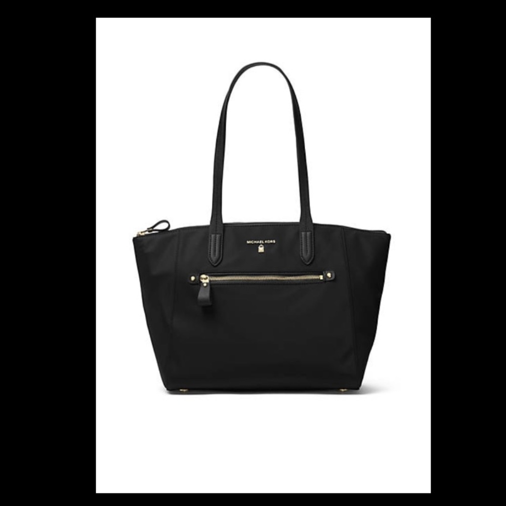 Michael Kors Kelsey Bag in Black